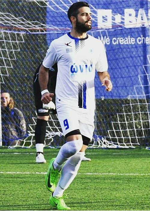 Δημήτρης Βεζιρτζόγλου